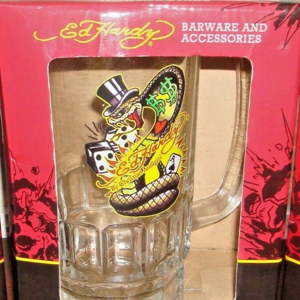 Ed Hardy 16 Fl. oz. Beer Mug Stein Gambling Snake